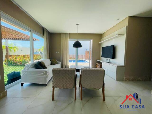 Casa para Venda em Camaçari - 5