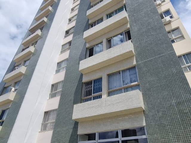 #ID009 - Apartamento para Venda em Salvador - BA