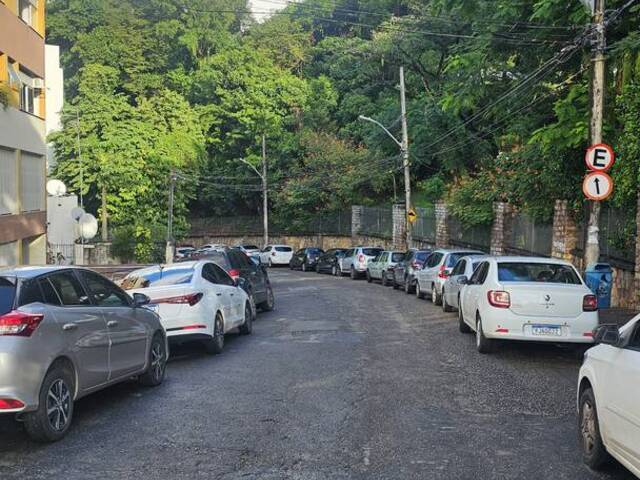 #IEP004 - Apartamento para Venda em Salvador - BA