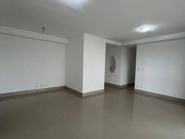 #AEC001 - Apartamento para Venda em Salvador - BA