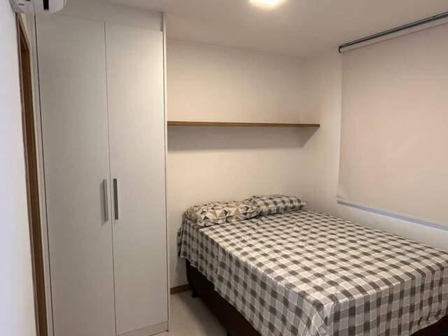Apartamento para Venda em Salvador - 4