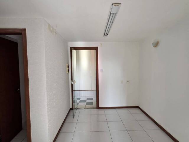 #SCFF3A - Sala para Locação em Salvador - BA