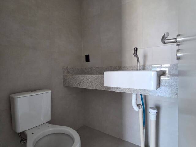 Apartamento para Venda em Salvador - 5