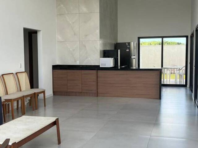 Apartamento para Venda em Camaçari - 4