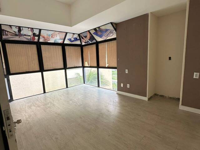 #SLCT22026 - Sala para Venda em Salvador - BA