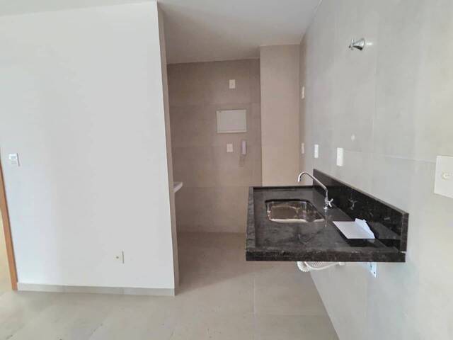 Apartamento para Venda em Salvador - 5