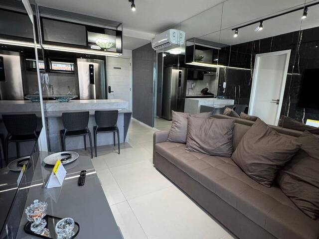 Apartamento para Venda em Salvador - 5