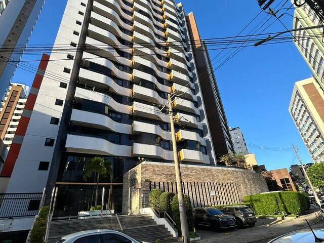 Apartamento para Venda em Salvador - 4
