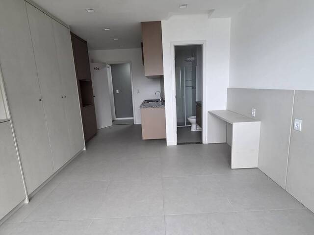 Apartamento para Venda em Salvador - 4