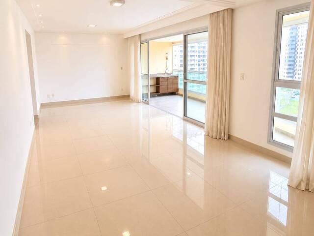 #HBLTHI2026 - Apartamento para Venda em Salvador - BA