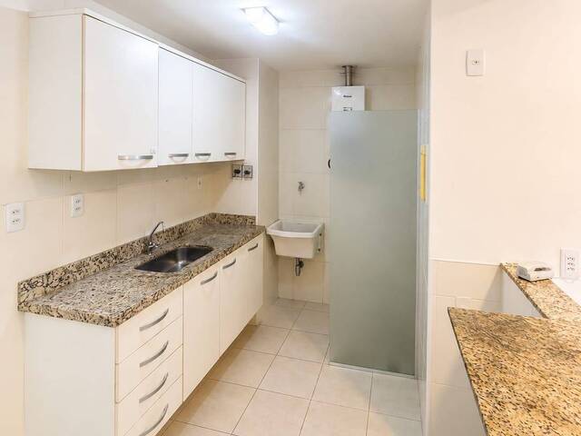 Apartamento para Venda em Salvador - 5