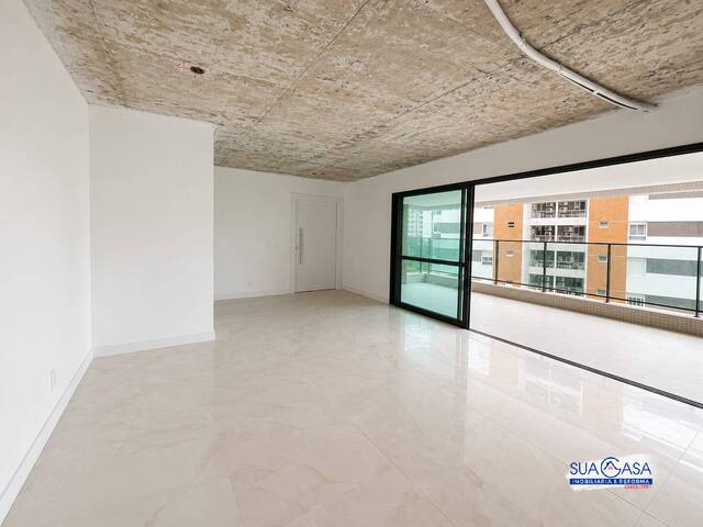 Apartamento para Venda em Salvador - 4