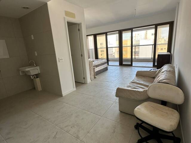 Apartamento para Venda em Salvador - 4