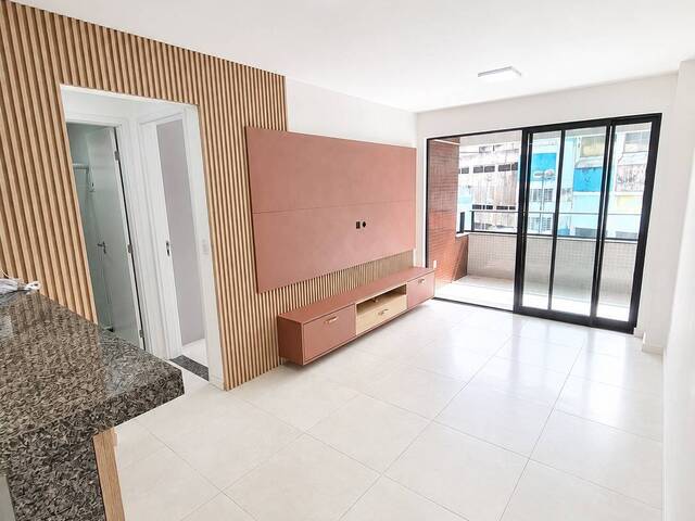 #RSM001 - Apartamento para Venda em Salvador - BA